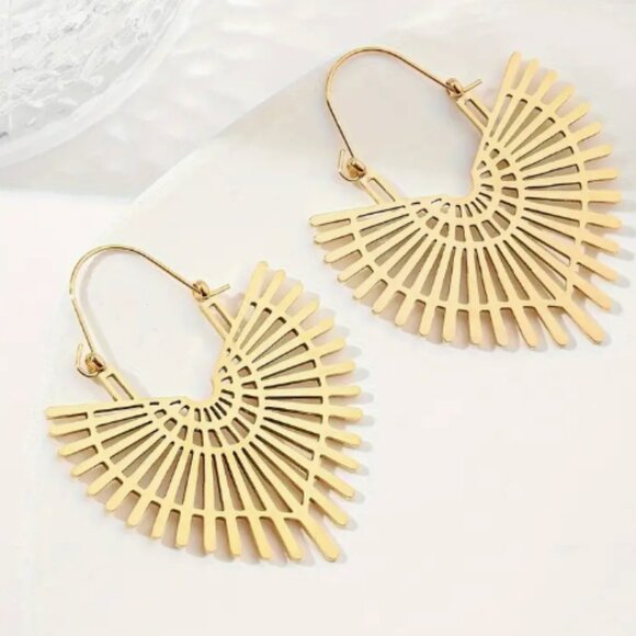 Jewelry - Gold Plated Boho Intricate Fan Hoop Earrings - NEW